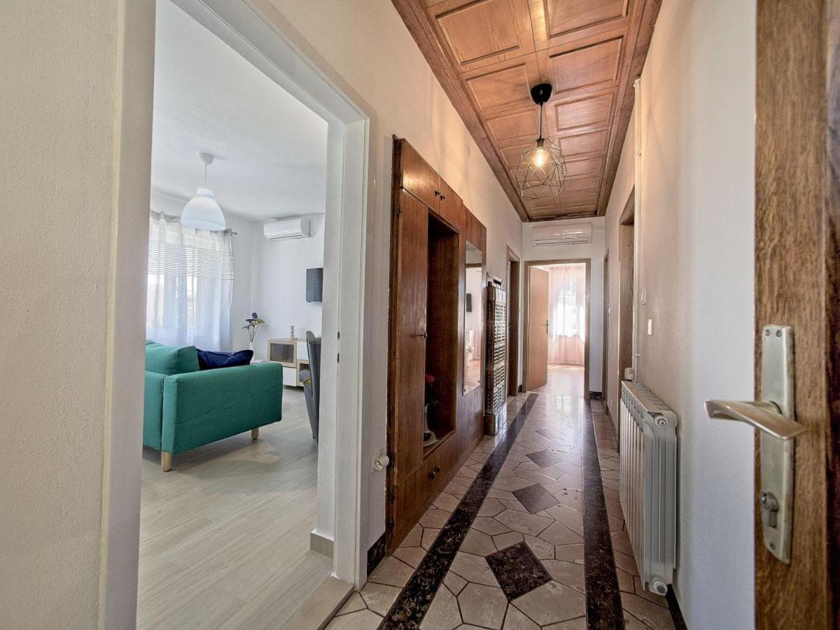 Apartman Nikica Postira Dış mekan fotoğraf