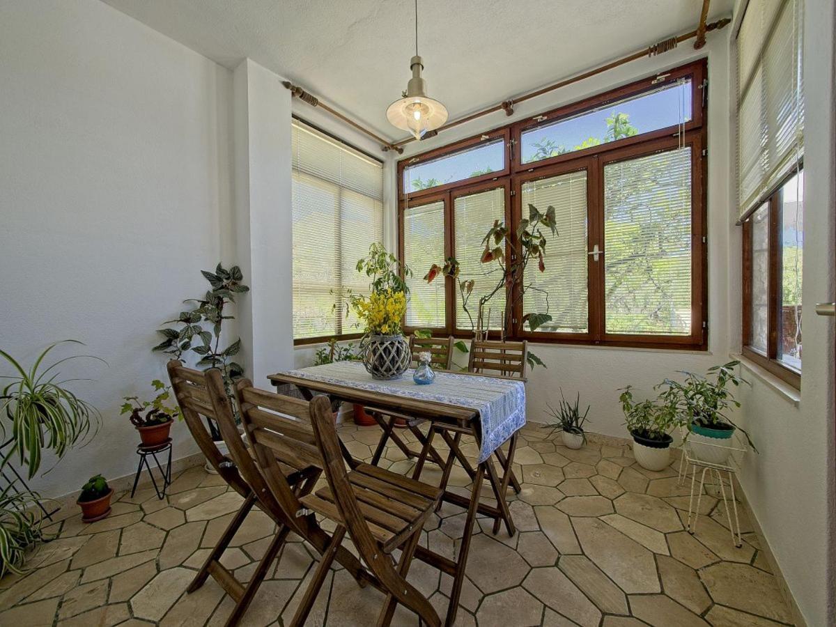 Apartman Nikica Postira Dış mekan fotoğraf