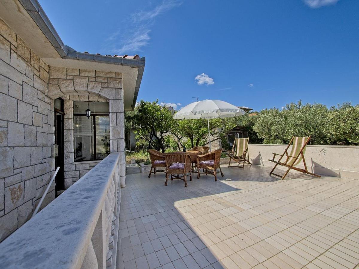 Apartman Nikica Postira Dış mekan fotoğraf