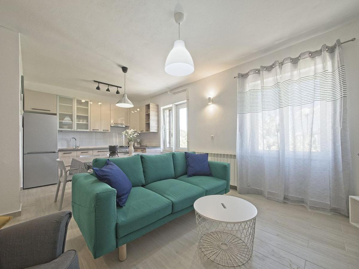 Apartman Nikica Postira Dış mekan fotoğraf